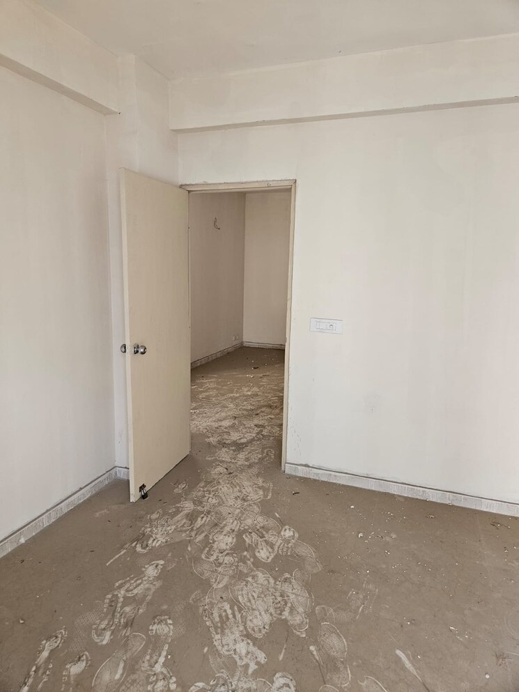 Room, mrg-the-balcony 2 Bedroom 625 Sq.Ft. Apartment In Sector 93 Gurgaon 8230385