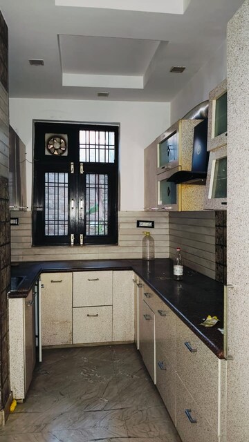 Kitchen in 5 BHK Independent House at Sector 16 – for Rent