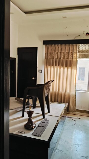 Bedroom in 5 BHK Independent House at Sector 16 – for Rent