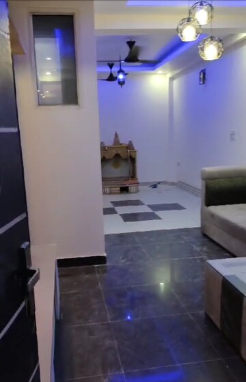 Master Bedroom in 3 BHK Builder Floor at Sector 75 – for Sale