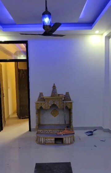 Furnished Amenities in 3 BHK Builder Floor at Sector 75 – for Sale