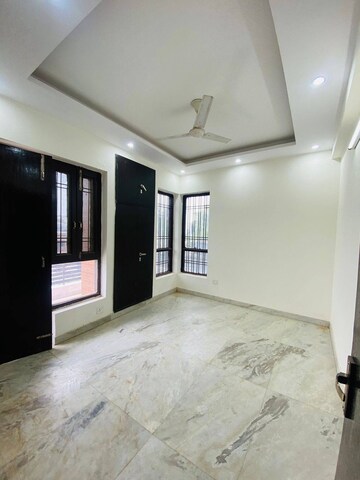 Room in 3 BHK Builder Floor at Surya Nagar – for Sale