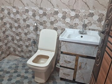 Bathroom in 4 BHK Apartment at Sector 12 Dwarka – for Rent