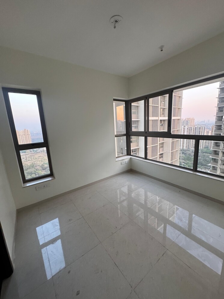 Room, kalpataru-paramount 2 Bedroom 527 Sq.Ft. Apartment In Kapur Bawdi Thane 8230665