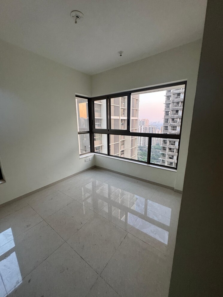 Room, kalpataru-paramount 2 Bedroom 711 Sq.Ft. Apartment In Kapur Bawdi Thane 8230777