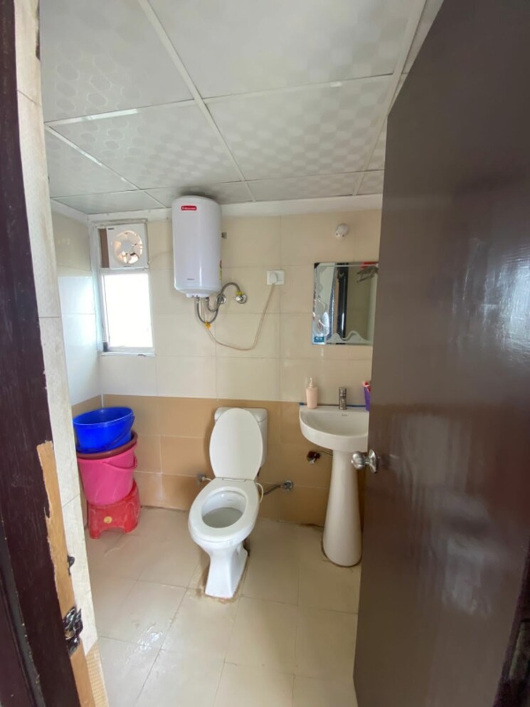 Bathroom, kw-srishti 1 Bedroom 795 Sq.Ft. Apartment In Raj Nagar Extension Ghaziabad 8230829