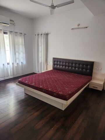 Bedroom in 4 BHK Villa at Janardhana Hills, Gachibowli – for Rent