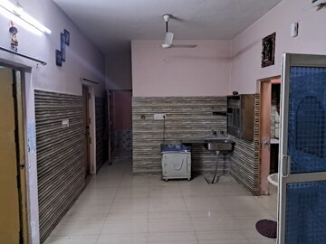 Parking in 5 BHK Independent House at Kalyanpur East – for Rent