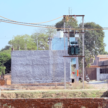  Plot For Sale in Dhoom Manikpur