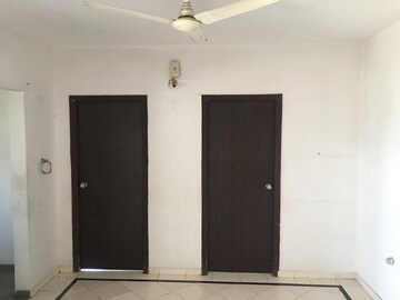 Room in 2 BHK Apartment at Satellite – for Rent