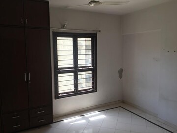Room in 2 BHK Apartment at Satellite – for Rent