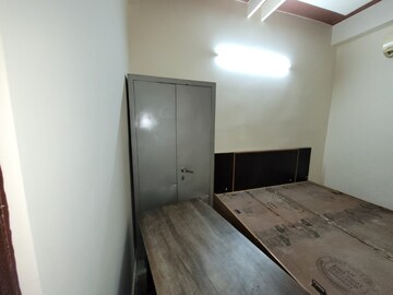 Room in 1 BHK Builder Floor at Niti Khand – for Rent