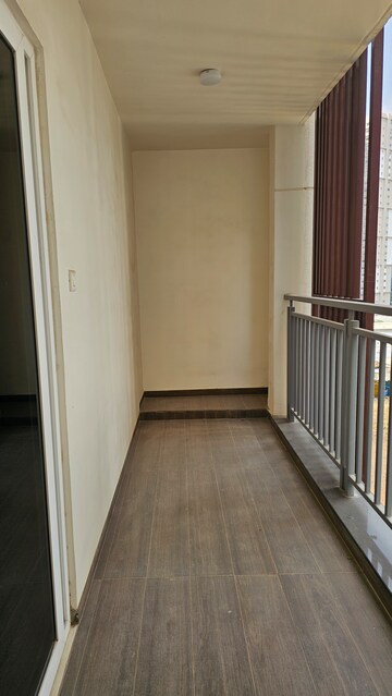 Balcony in 3 BHK Apartment at Rajapushpa Eterna, Nanakramguda – for Rent