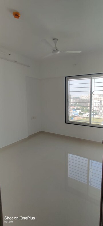 Room in 2 BHK Apartment at Shree Venkatesh Graffiti Glover, Keshav Nagar – for Rent