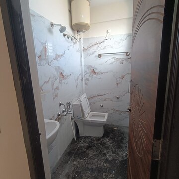Bathroom in 1 RK Apartment at Halasuru – for Rent