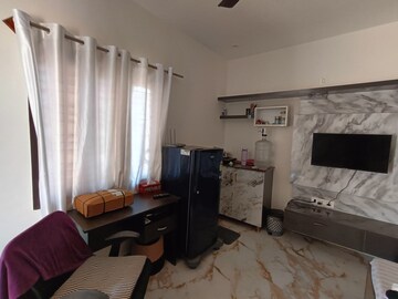 Bedroom in 1 RK Apartment at Halasuru – for Rent