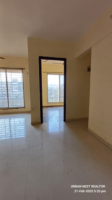Room in 2.5 BHK Apartment at Ulwe – for Rent