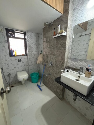 Bathroom in 4 BHK Apartment at Rushi Tower, Andheri West – for Sale