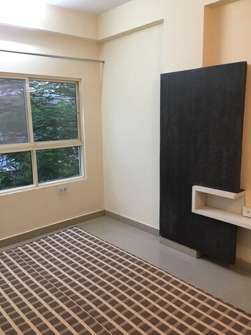 Room in 1.5 BHK Apartment at Patel Nagar – for Rent