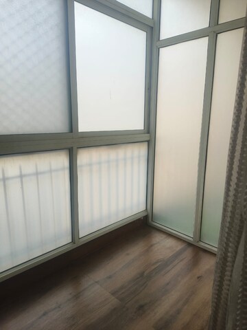 Room in 3.5 BHK Apartment at Antriksh Nature, Sector 52 – for Sale