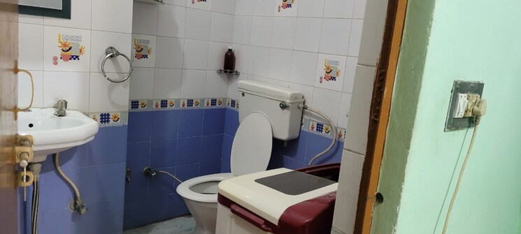 Master Bedroom, gomti nagar 5 Bedroom 965 Sq.Ft. Independent House In Gomti Nagar Lucknow 8231896