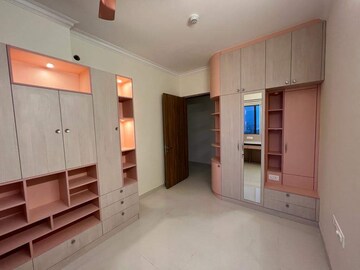 Room in 3 BHK Apartment at SNN Clermont, Hebbal – for Rent