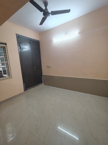 Room in 2 BHK Apartment at Marathahalli – for Rent