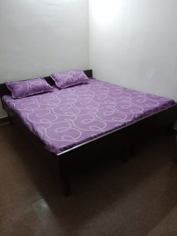 1 BHK Builder Floor For Rent in Vip Road