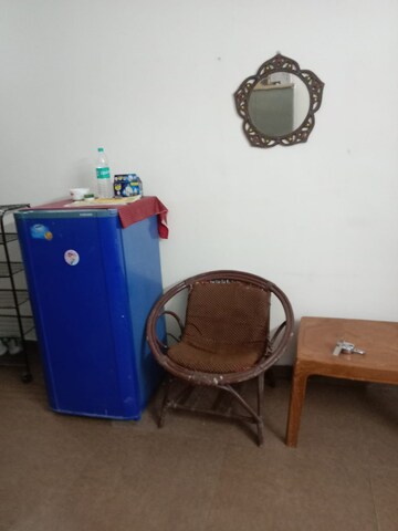 Furnished Amenities in 1 BHK Builder Floor at Vip Road – for Rent