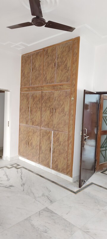 2 BHK Independent House For Rent in Gomti Nagar