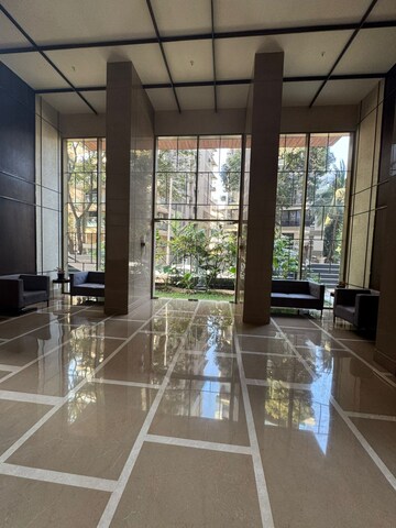 Room in 3 BHK Apartment at Supreme Evana, Bandra West – for Rent