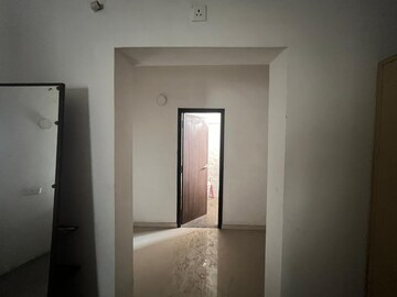 Room in 4 BHK Villa at Tagore Nagar – for Rent