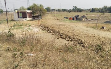 Plot For Sale in Om Nagar