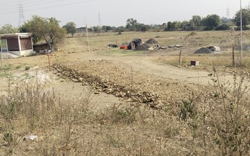 Plot For Sale in Om Nagar