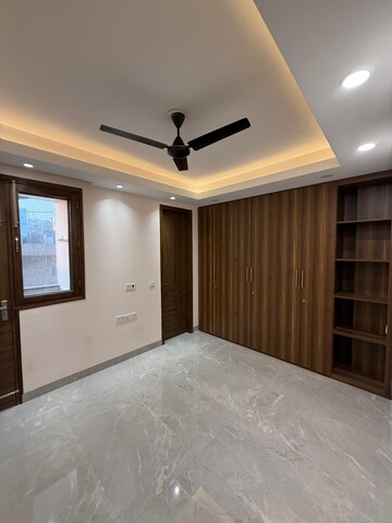 2 BHK Apartment For Rent in Kalkaji