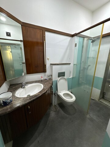 Master Bedroom in 5 BHK Apartment at Edenwoods Cedar CHS, Kolshet – for Rent