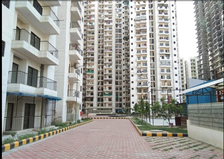 Exterior View, charms-castle-phase-ii 2.5 Bedroom 1250 Sq.Ft. Apartment In Raj Nagar Extension Ghaziabad 8232469