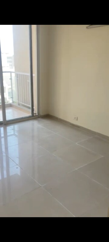 Room in 2.5 BHK Apartment at Experion The Heart Song, Sector 108 – for Sale