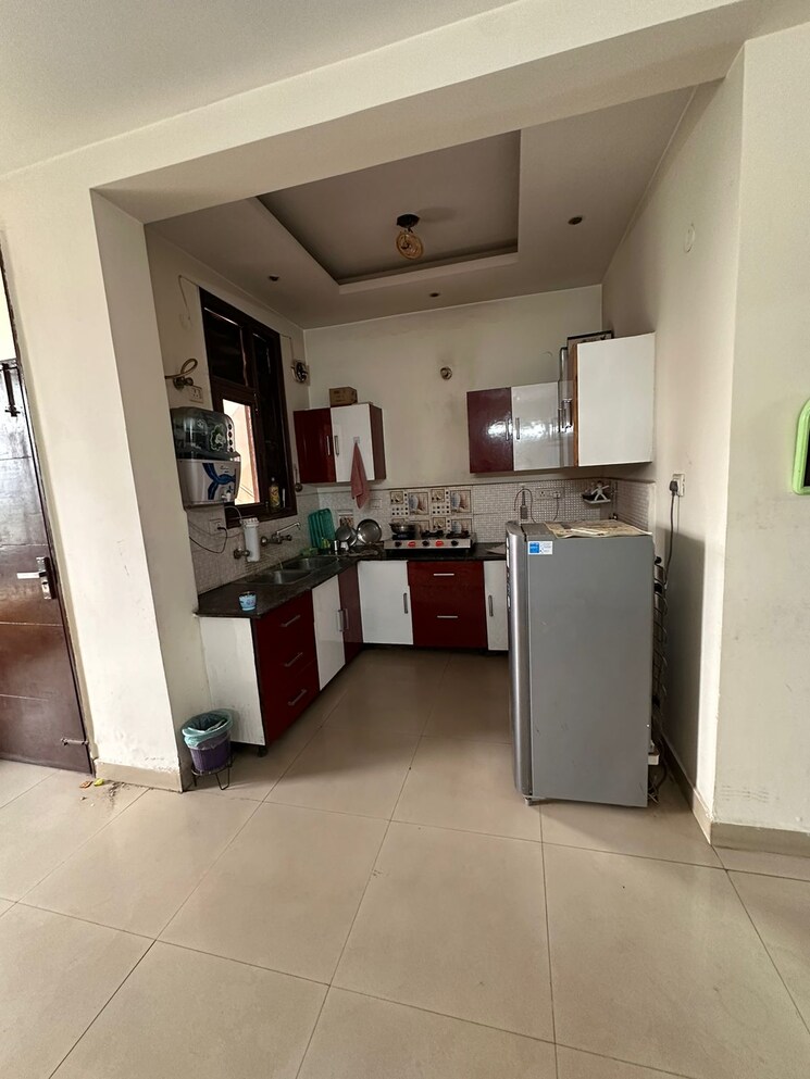 Master Bedroom, prem-bansal-sapphire-court 2 Bedroom 900 Sq.Ft. Apartment In Patiala Road Zirakpur 8232486