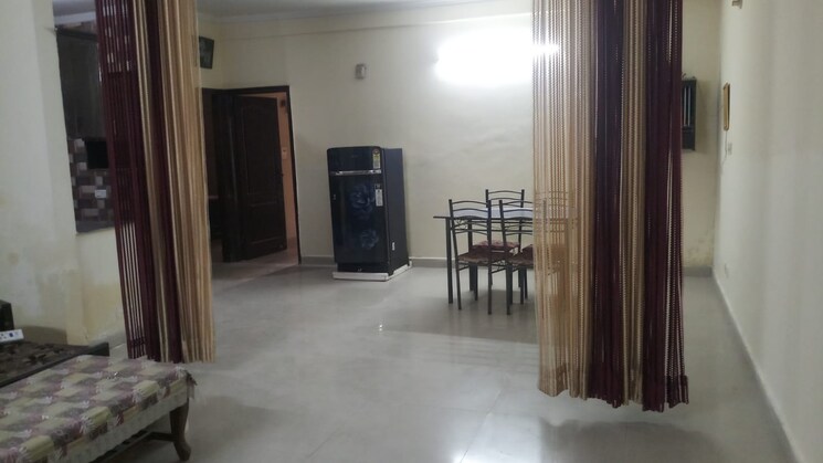 Room, prem-bansal-sapphire-court 2 Bedroom 900 Sq.Ft. Apartment In Patiala Road Zirakpur 8232486