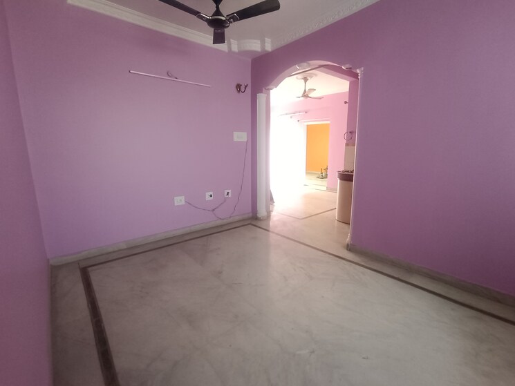 Room, exhibition road 3 Bedroom 1585 Sq.Ft. Apartment In Exhibition Road Patna 8232518