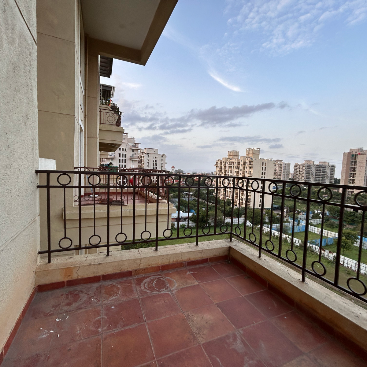 2 BHK + Extra Room Apartment For Sale in Kolte Patil Margosa Heights