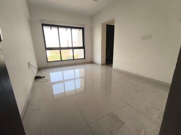 Room in 1 BHK Apartment at Akshay Amardeep, Chembur – for Rent