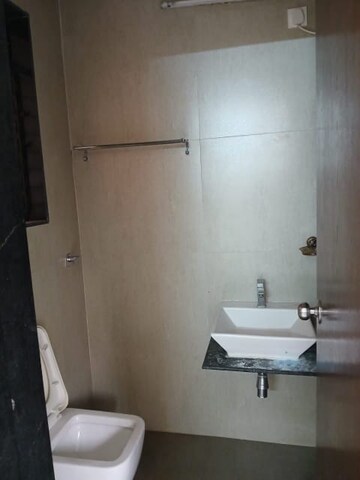 Bathroom in 2 BHK Apartment at Bhoomi Flora, Borivali East – for Sale