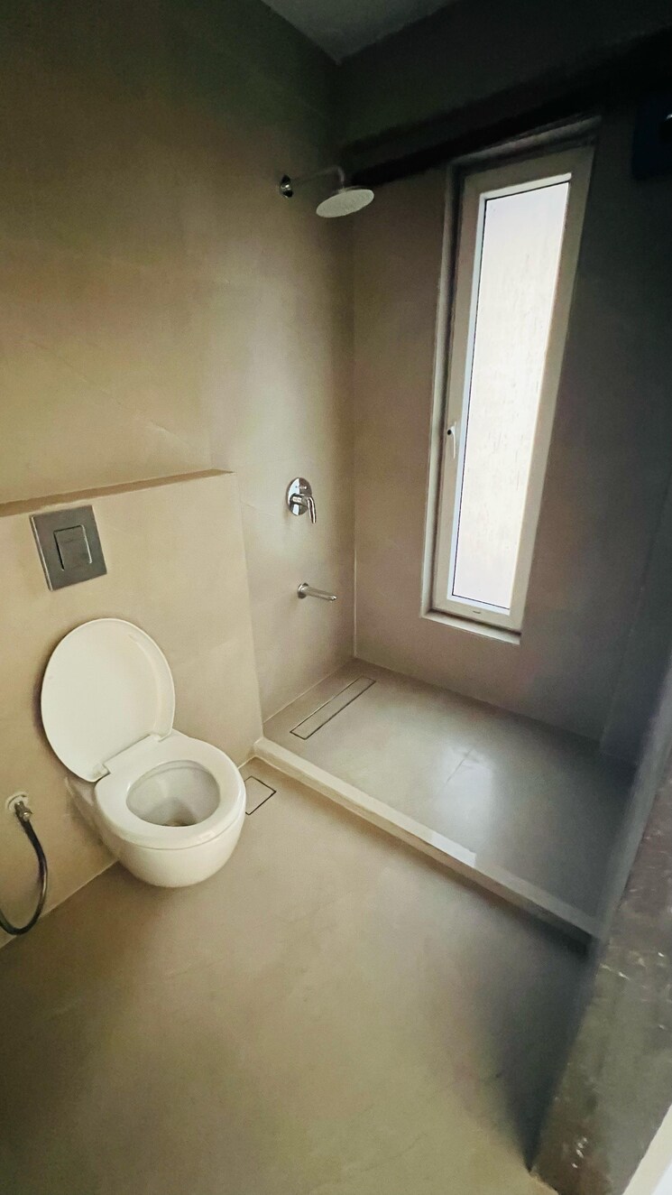 Bathroom, 5th-avenue 4 Bedroom 1900 Sq.Ft. Apartment In Chembur Mumbai 8232597