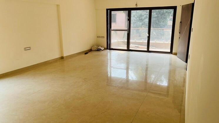 Room, 5th-avenue 4 Bedroom 1900 Sq.Ft. Apartment In Chembur Mumbai 8232597