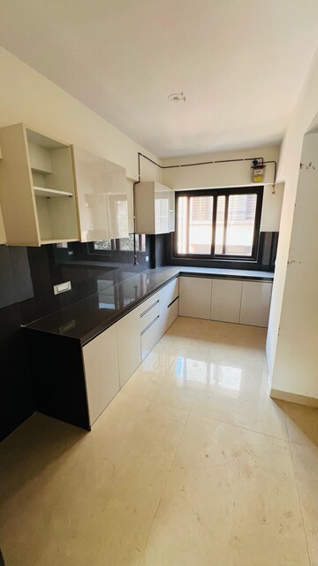 Kitchen in 4 BHK Apartment at 5th Avenue, Chembur – for Sale