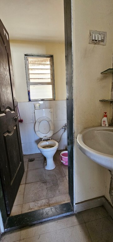 Bathroom in 1 RK Apartment at Nityanand CHS Dhankawadi, Dhankawadi – for Rent