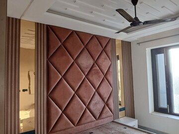 Building Lobby in 3 BHK Builder Floor at Sector 14 – for Rent