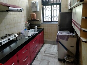 Master Bedroom in 2 BHK Apartment at Chembur Gaothan, Chembur – for Rent